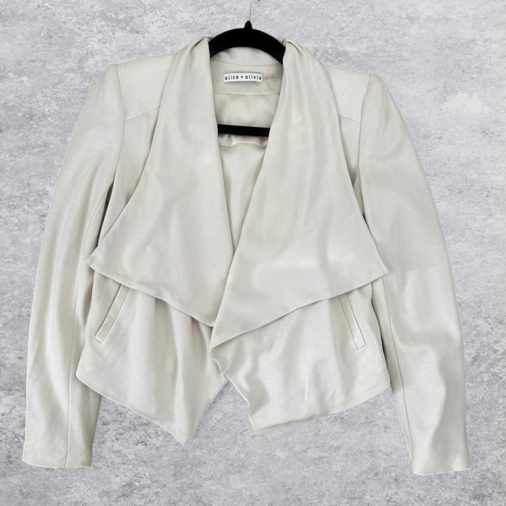 Alice + Olivia Cream Draped Open‎ Front Jacket Lamb Leather Trim Size 2
